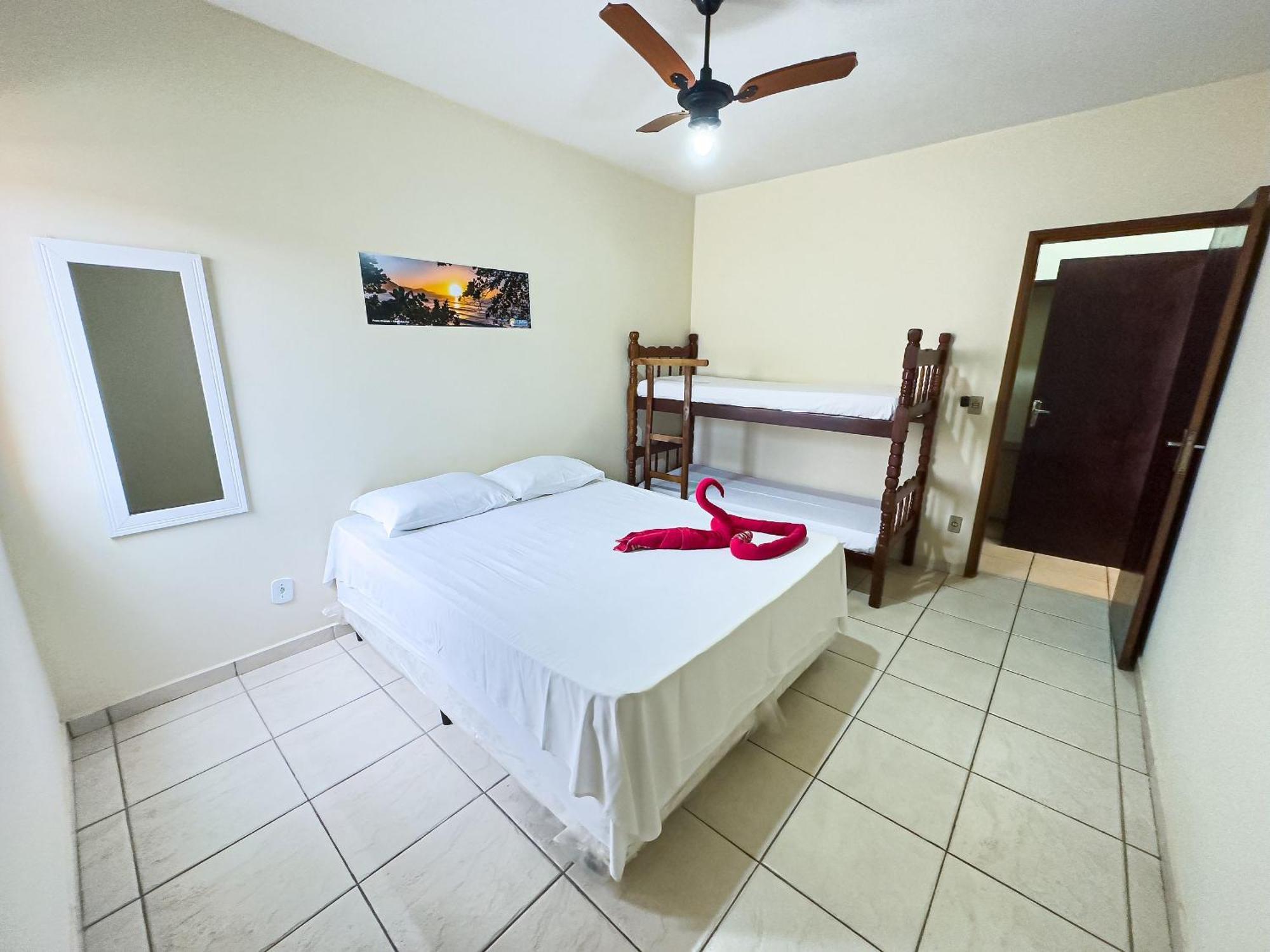 Apartamento Grande Próximo Mar Internet Wifi *